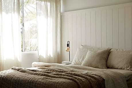 Loft Queen Suite - Adults Only