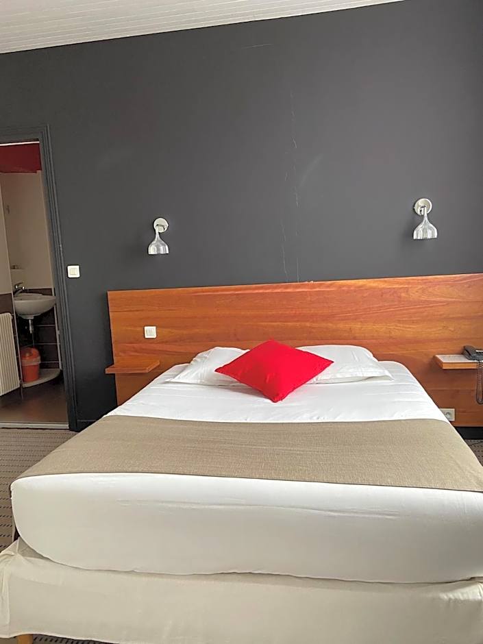 Hôtel De France - Restaurant L'insolite