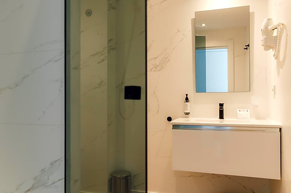 Hotel Moon Dreams Paraiso - Adults Recommended