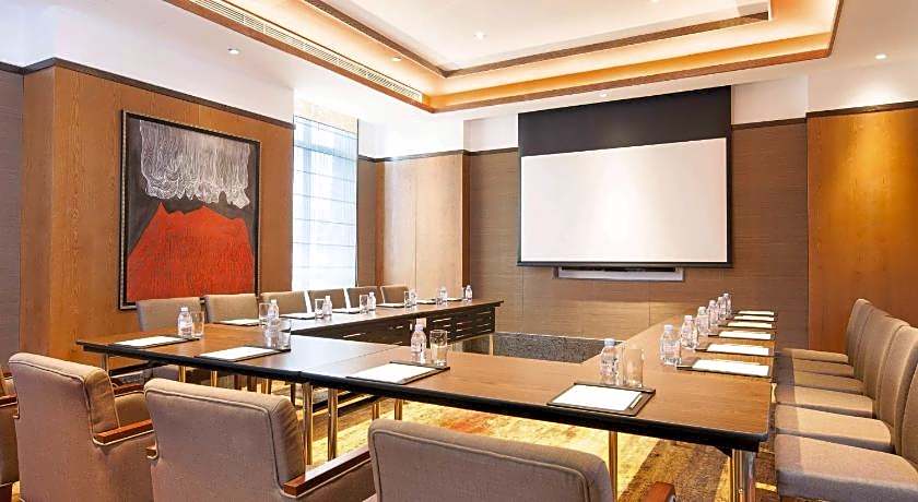 Hilton Garden Inn Shangri-La