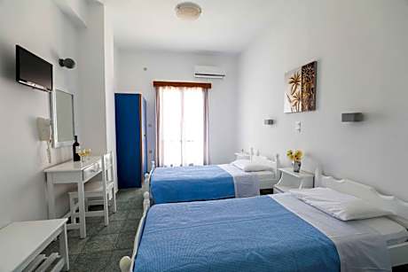 Studio with Garden View