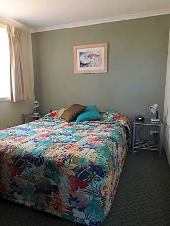 Two-Bedroom Apartment with Sea View