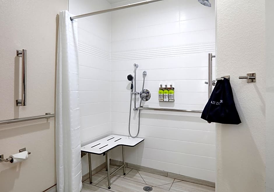 Candlewood Suites DFW West - Hurst By IHG
