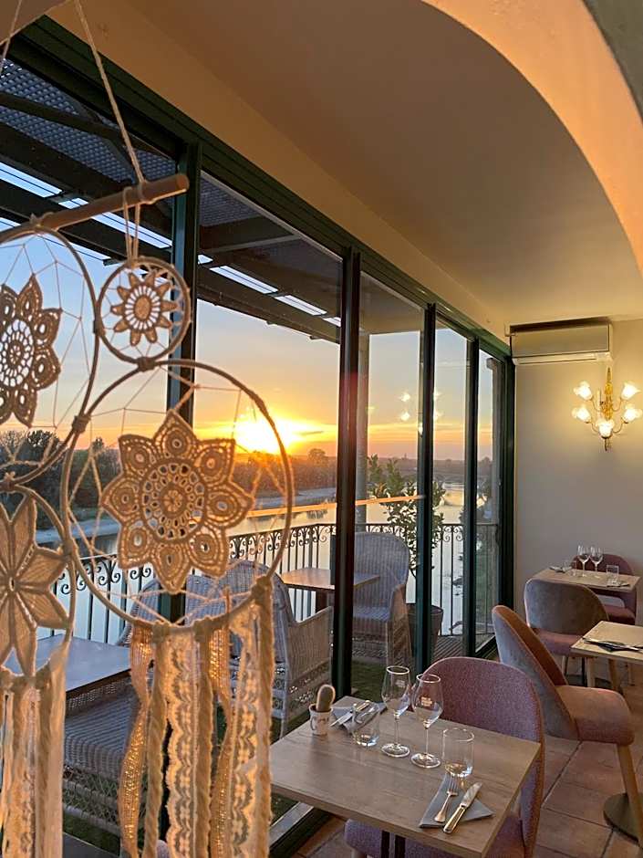 HOTEL restaurant COTE GARONNE le BALCON DES DAMES - Tonneins Fauillet Marmande - vue panoramique bor