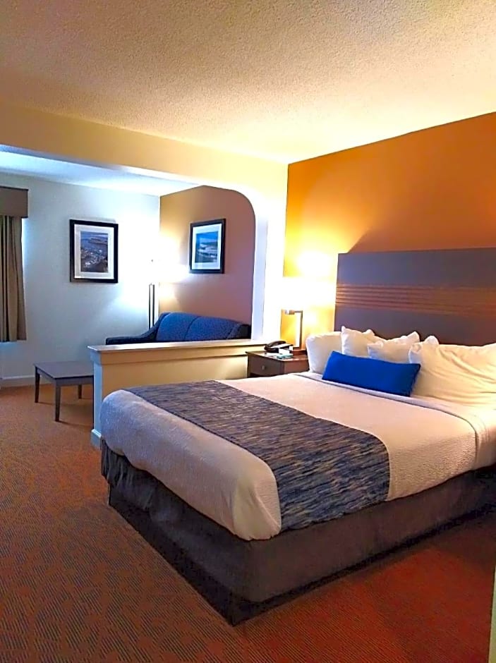 Best Western Plus Cypress Creek