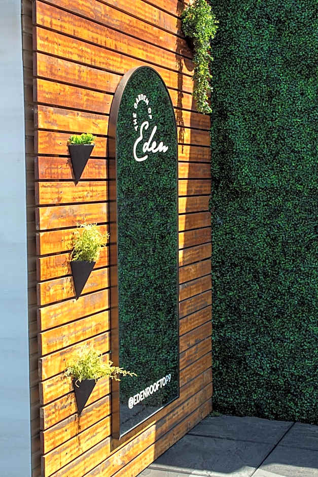 Metropolitan at The 9, Autograph Collection by Marriott