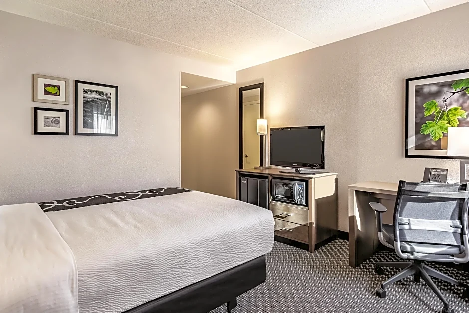 La Quinta Inn & Suites by Wyndham Columbia Jessup