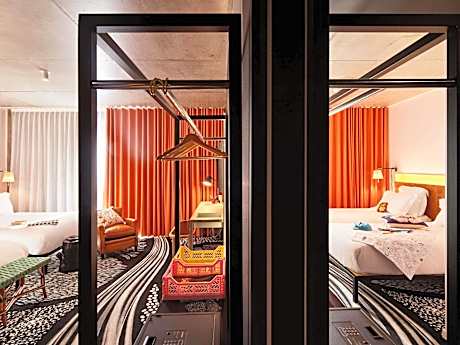 Large Double Room with Two Double Beds