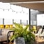 Loft In The Heart Of Americana, Have An Artsy Stay