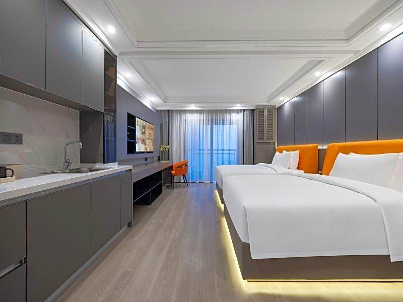 TULIP LODJ Apartment Hotel Wuhan Fanhai CBD Hankou Railway Station