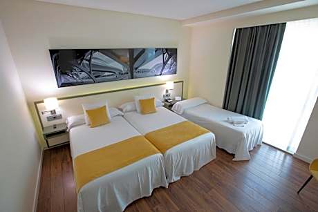 Triple Room