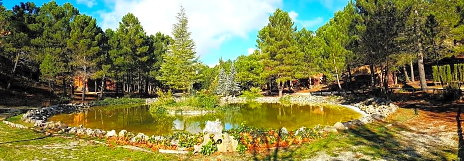 La cabaña del lago en ZAFIRO LAGUNAZO Parque Natural del Río Mundo