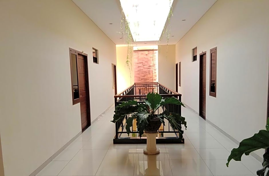 Hotel Mandari