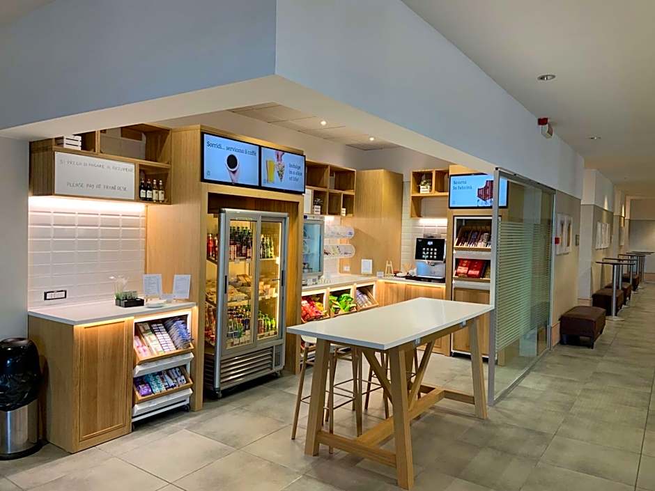 Hilton Garden Inn Rome Airport