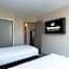 Sandman Suites Vancouver on Davie