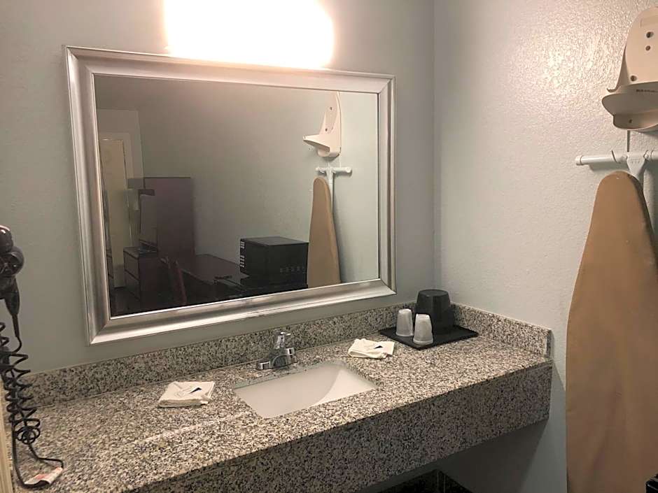 Hwy 59 Motel Laredo Medical Center