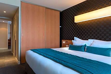 King Suite with Sofa Bed - Non-Smoking