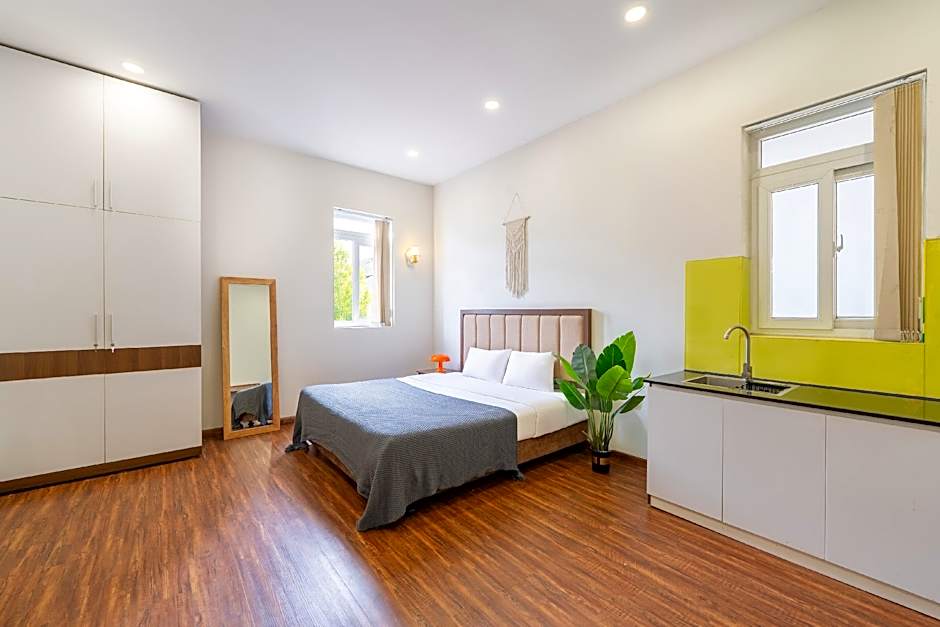 Dalat Blanc Hotel Apartment – Dalat, KS