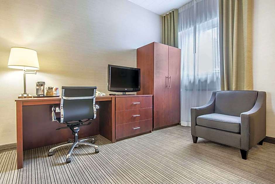 Comfort Inn & Suites Collingwood