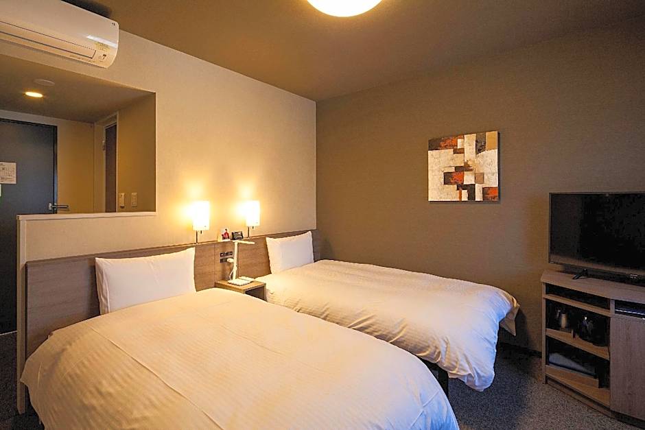 Hotel Route Inn Miyoshi Ekimae