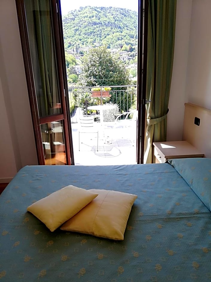 Hotel Fioroni