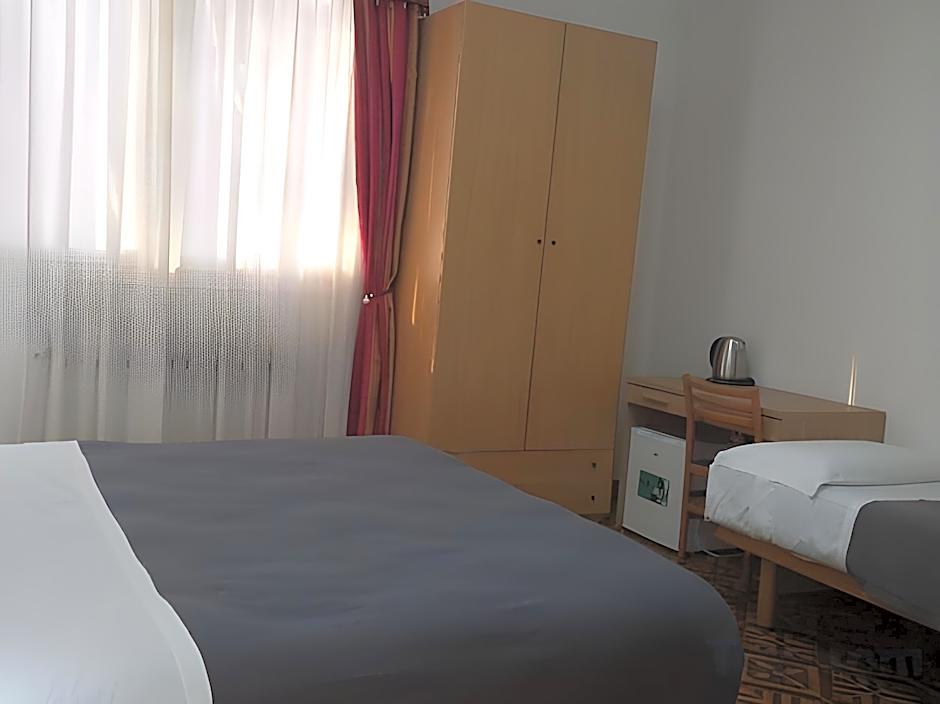 HOTEL TiTO