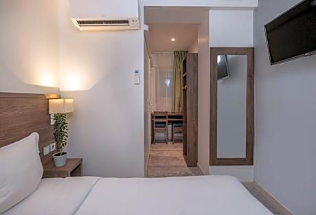 Comfort Double Room with Courtyard View