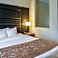 Comfort Suites near Tanger Outlet Mall