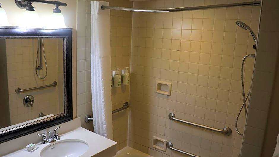 Wingate By Wyndham Peoria