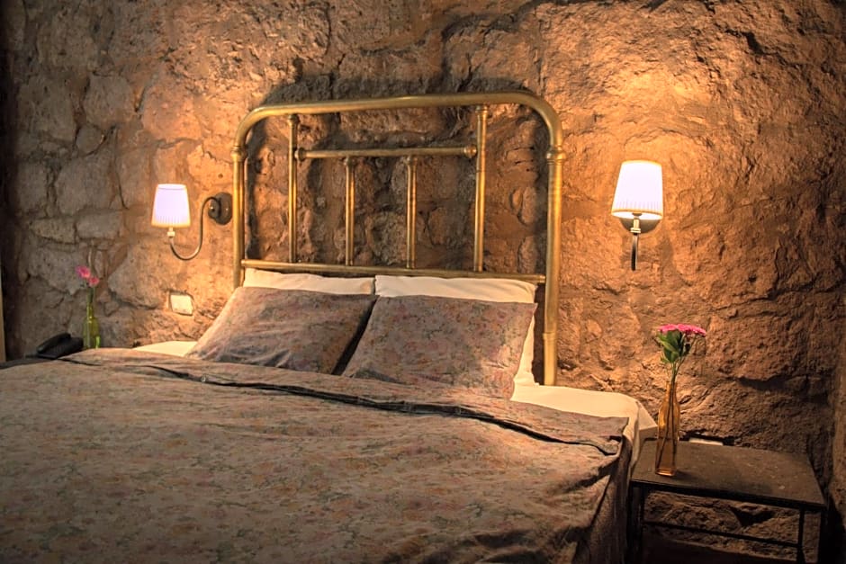 Gertrudis Hotel