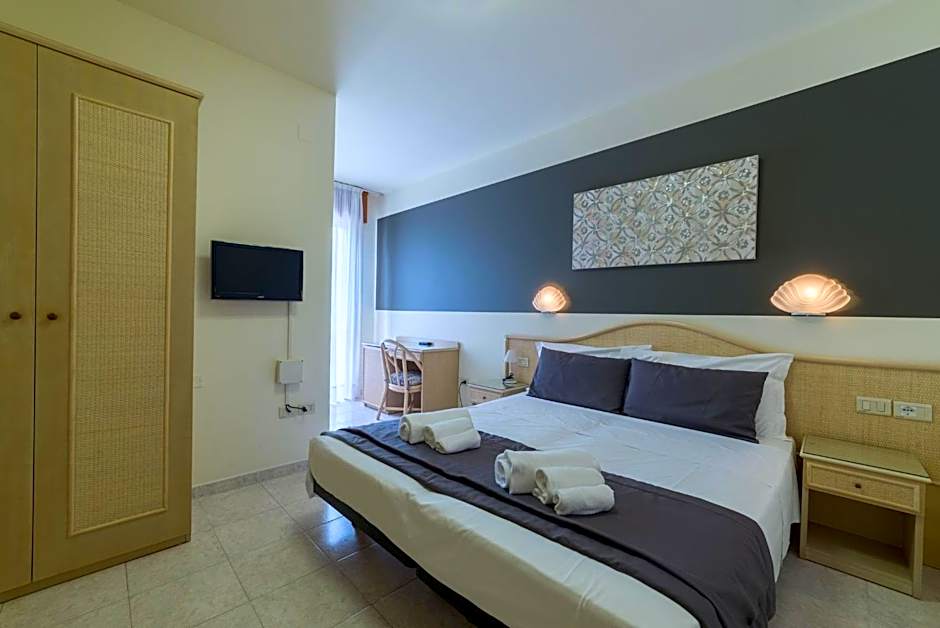 Hotel Airone