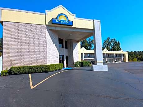 Days Inn by Wyndham Arcadia Louisiana