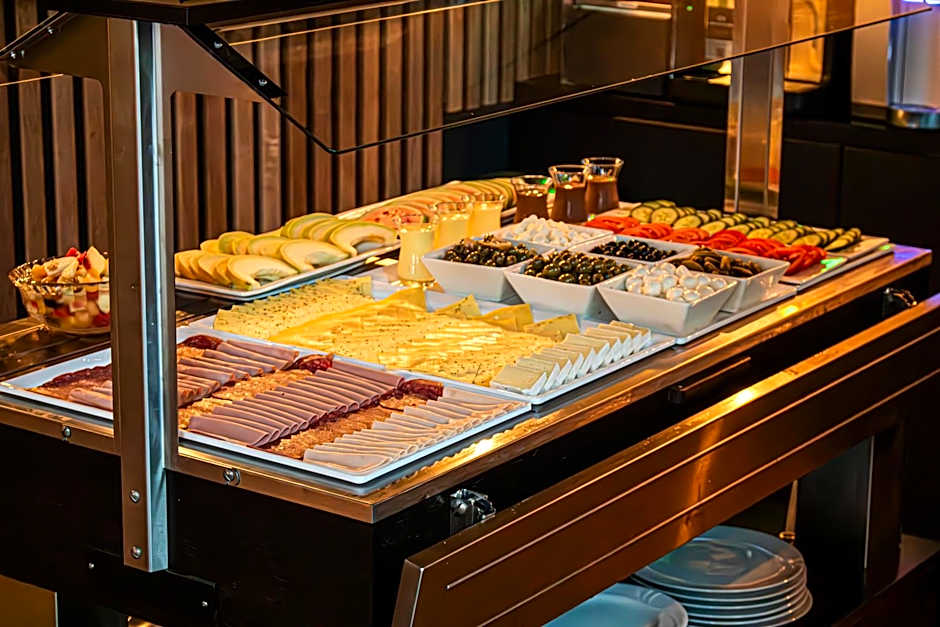 Grand Hotel Downtown