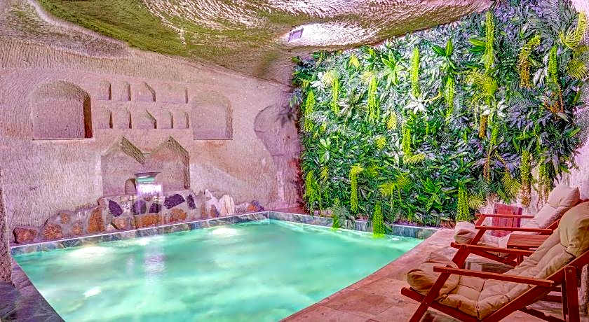 Aşk-ı Nare Cave Hotel -  Swimming Pool & SPA