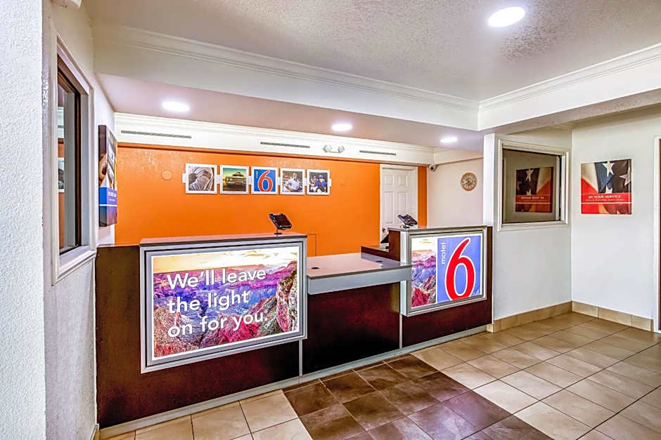 Motel 6 Euless - DFW West
