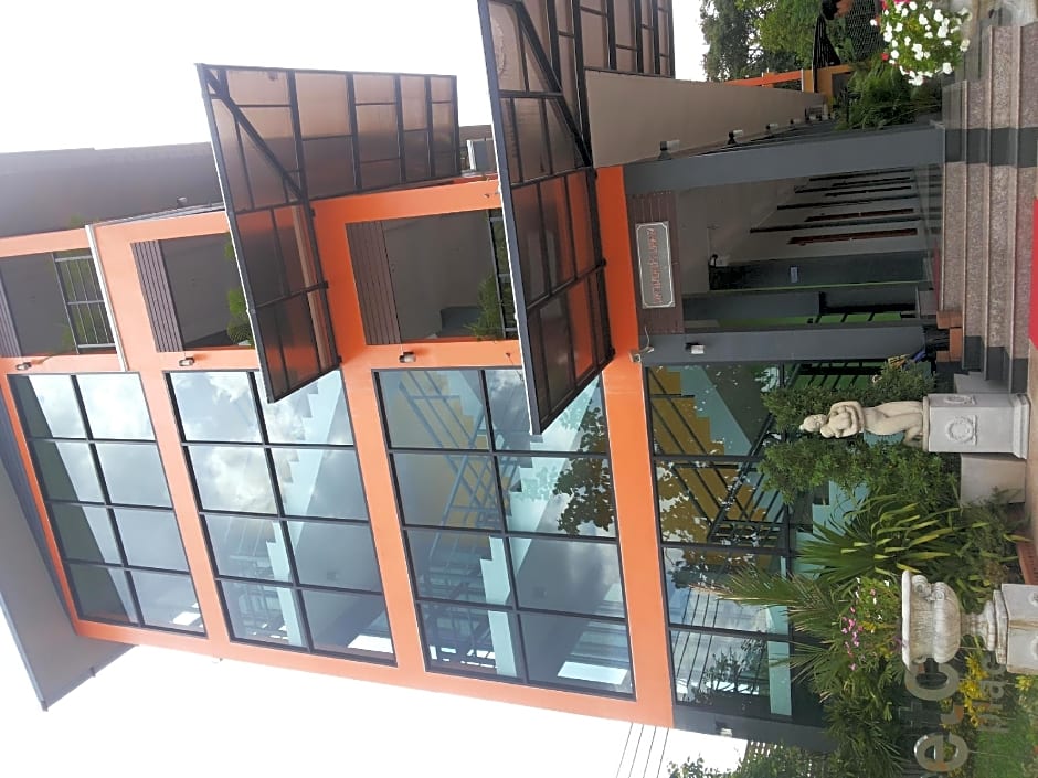 Waenpetch place Hotel