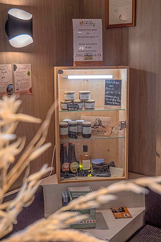 Logis Hôtel Au Gai Soleil du Mont-Aiguille