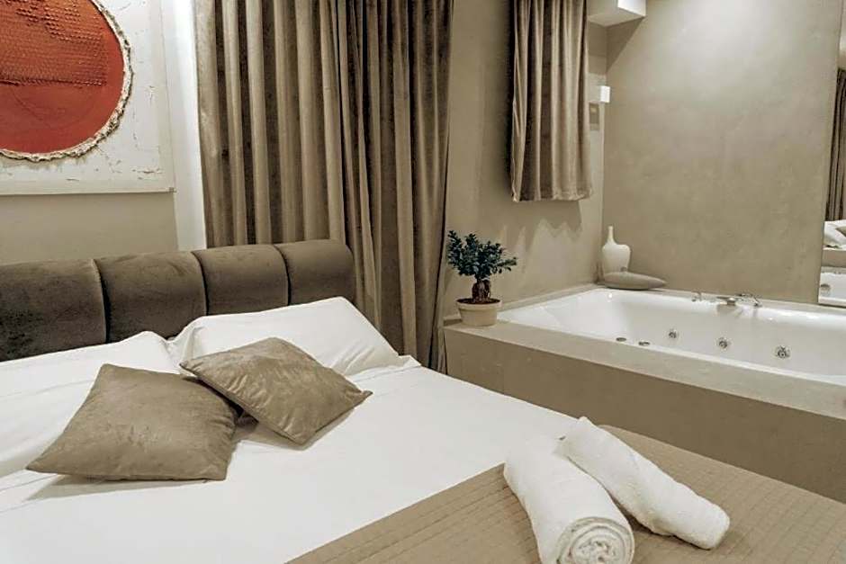 Maximum hub suite&spa
