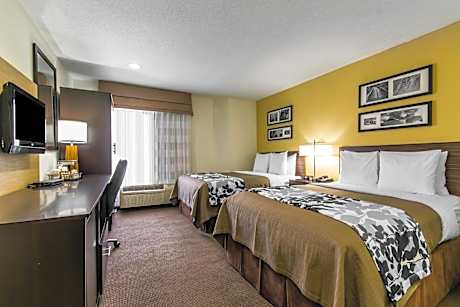 Double Room with Two Double Beds - Non-Smoking