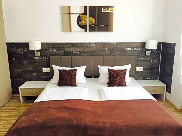 City Central Promenade