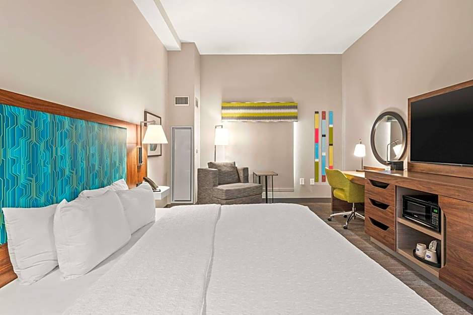 Hampton Inn By Hilton Columbus-North
