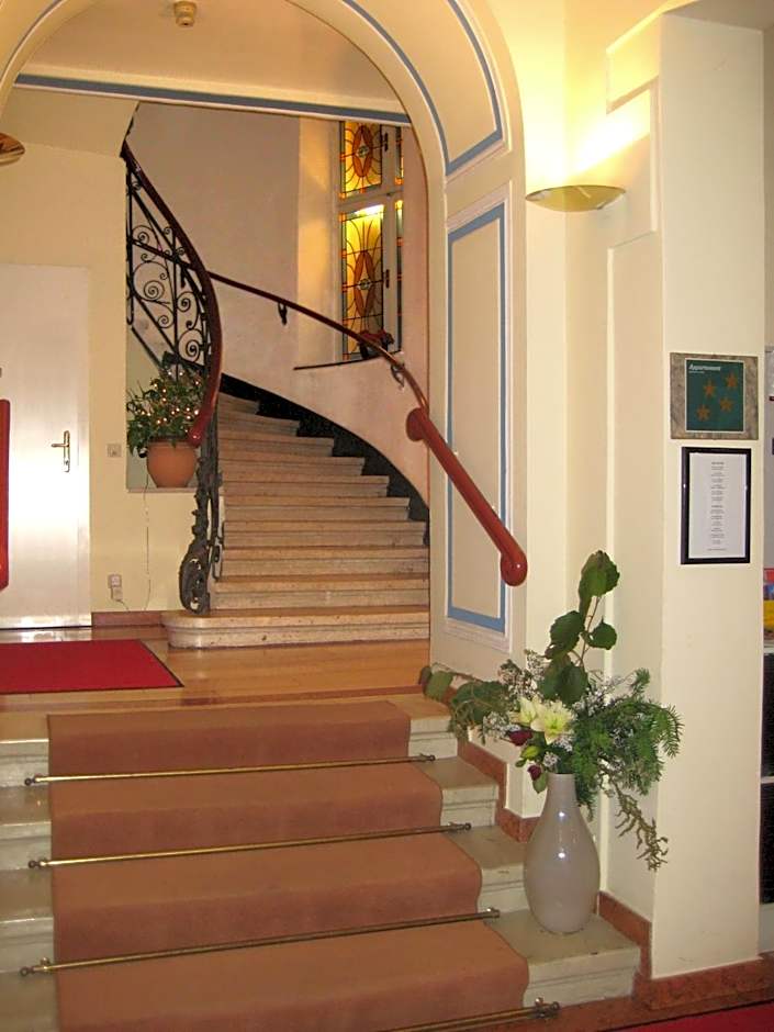 Mondial Appartement Hotel