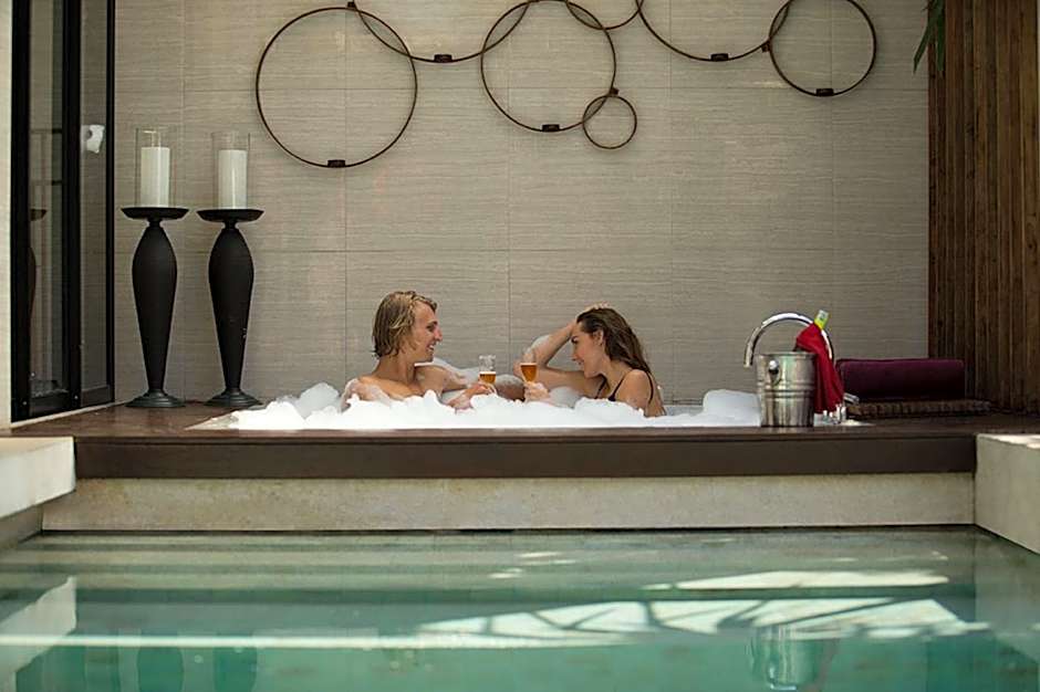 Berry Amour Romantic Villas