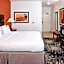 Holiday Inn Express & Suites Greenfield By IHG