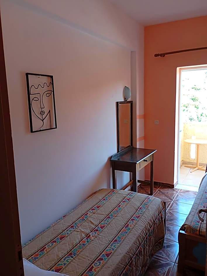 Denise Apartments Kefalos