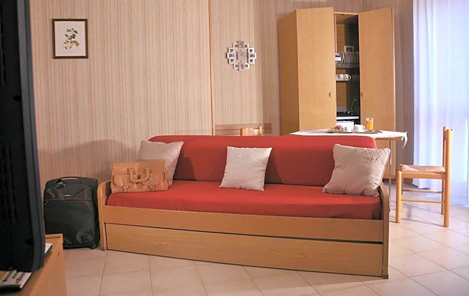 Hotel Residence Ulivi E Palme