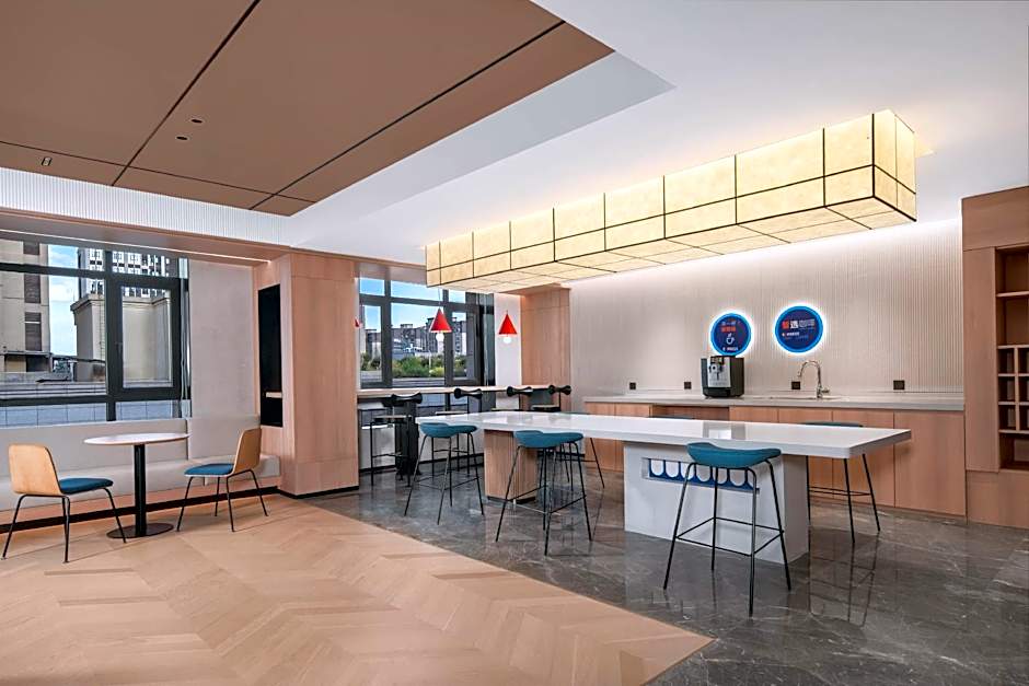 Holiday Inn Express Chongqing Tongliang By IHG