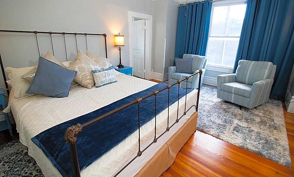 Sweetwater Branch Inn Bed And Breakfast