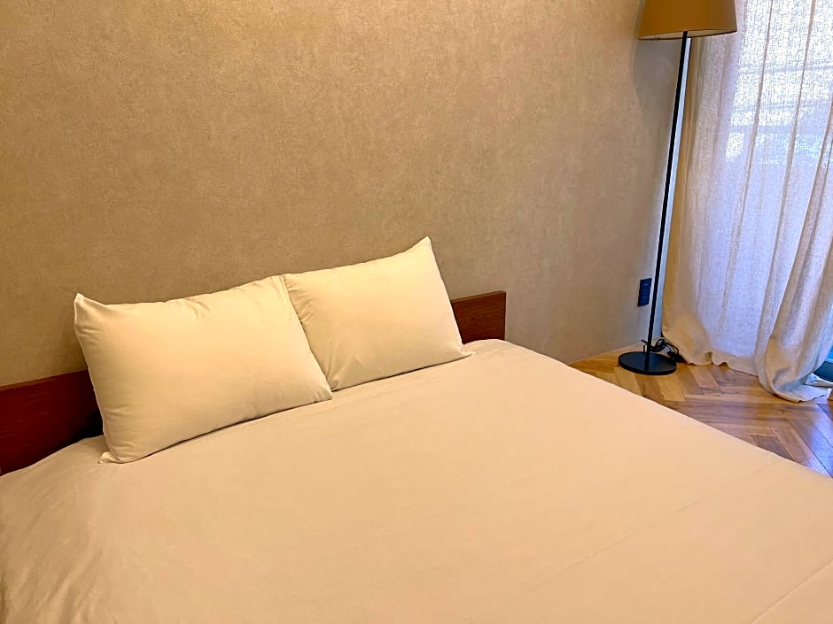 Book Tea Bed SHINJUKU-GYOEN