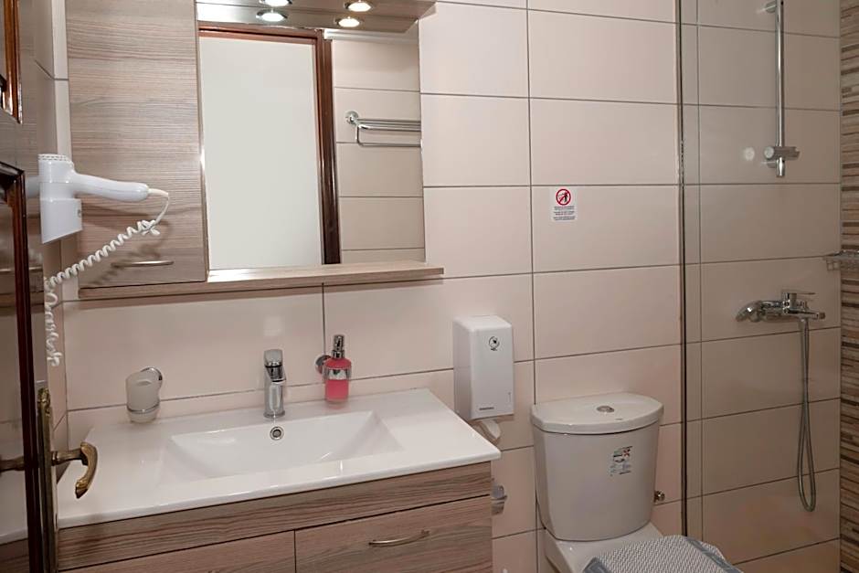 Argo Rooms-Papadakis